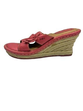BOC Leather Slip On Wedge Sandals with Flower Detail Raffia Heels, size 7/38